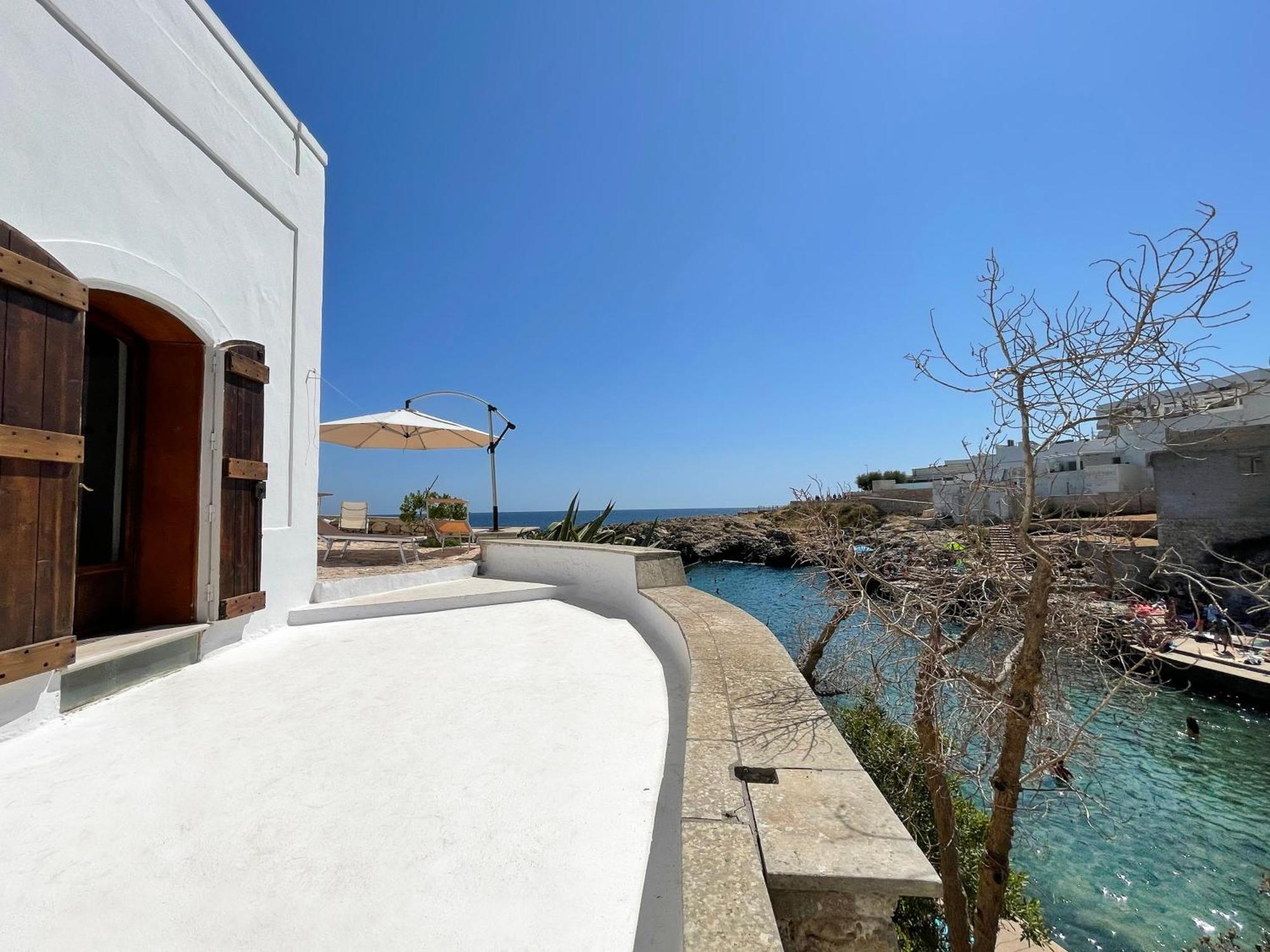 Вилла Rifugio Del Marinaio - Sul Mare Полиньяно-а-Маре Экстерьер фото